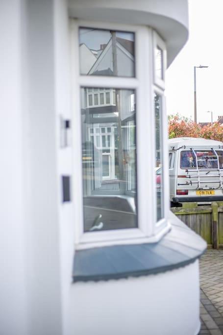 Ferienwohnung Stylish Retreat In Leigh-On-Sea Southend-on-Sea Exterior foto